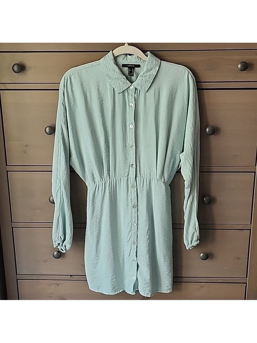 FOREVER 21 SHIRT DRESS LONG SLEEVE BUTTON DOWN LIGHT GREEN SIZE MEDIUM